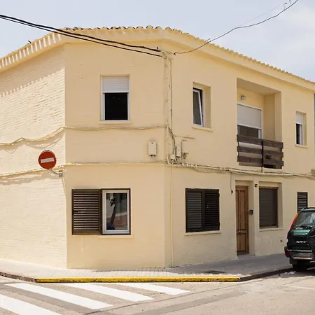 Casa Tradicional Mediterranea - El Perello House *